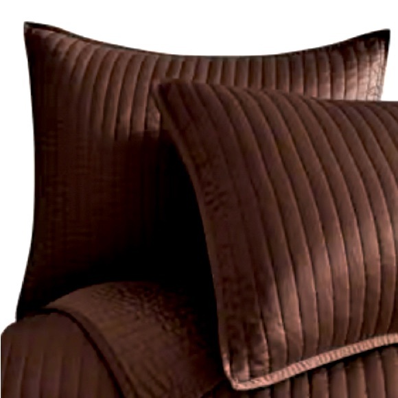 HiEnd Accents Affordable Luxury Satin Channel Quilted Euro Sham, 26” x 26” NWT - Picture 2 of 7